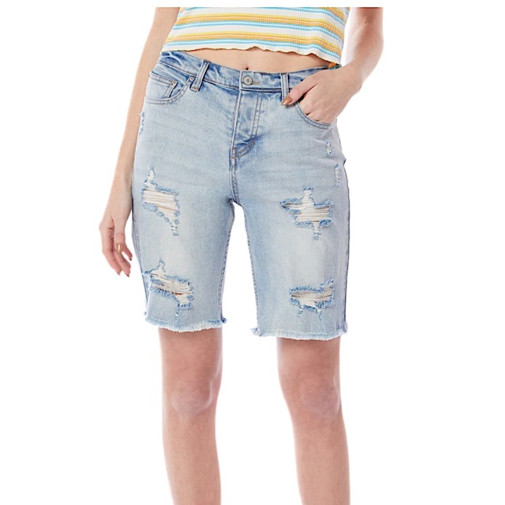 UNIONBAY Delores Vintage Boyfriend Bermuda Distressed Jean Shorts. 7 NEW